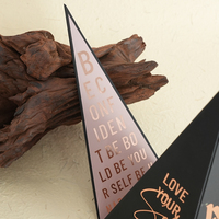 Hochwertige Maßgefertigte Pyramiden-Geschenkbox Luxuriöse Dreieckige Papierverpackung für Parfüm Schmuck Süßigkeiten Partygeschenke mit Logo