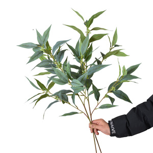 Feuilles d'eucalyptus artificielles Laixing 30cm-100cm, fleurs en soie faites à la main, décoration d'intérieur, plante de Noël - Product Image 5