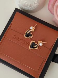 Pendientes Retro y Elegantes para Mujer, Joyería de Moda, Pendientes Colgantes que Expresan Amor Sencillo - Product Image 6