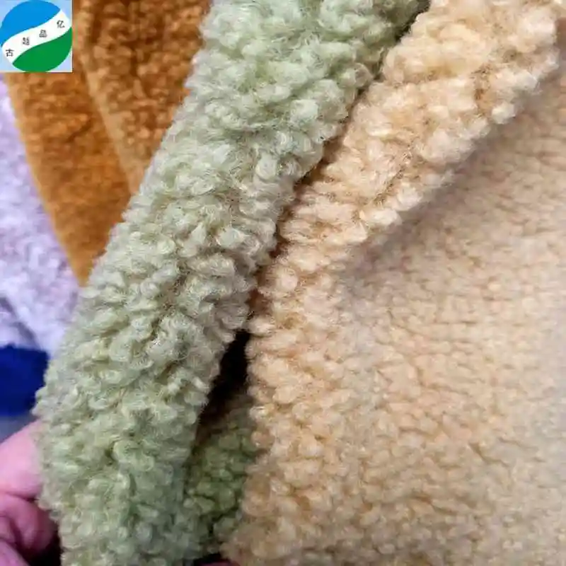 Hochwertiger gestrickter Winter artikel Polyester Sherpa Teddybär Stoff Stoff für Bucht Kleidung mit vielen Farben