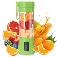 Mini oplaadbare fruitblender voor huishoudelijk, buiten- en hotelgebruik, variabele snelheid, drukknopbediening, roestvrijstalen mengkom