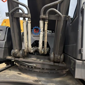 Excavadora Volvo EC 300 Usada - Excelente Rendimiento con Aval de Opiniones Positivas de los Usuarios, Fácil Operación y Buena Visibilidad - Product Image 3