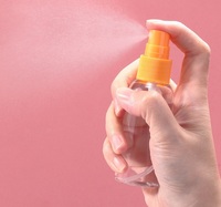 Ensemble de 7 flacons de voyage en PET, mini flacons cosmétiques vides en plastique portables de 50 ml, kit de voyage avec peigne et miroir