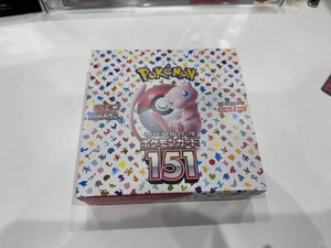 Jeu de cartes à collectionner Pokémon SV2a Écarlate et Violet 151 japonais, boîte mystère de boosters, cartes en papier de dessin animé, pour les fans - Product Image 1