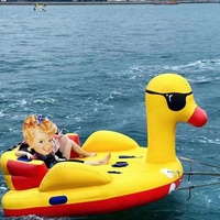 Bateau banane gonflable jaune, bateau banane volant, poisson volant gonflable, tube de jet ski remorquable