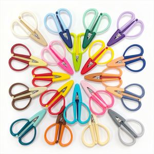 Mini-ciseaux de couture DIY portables pour broderie, travaux d'aiguille et artisanat du papier, petits ciseaux pour quilting et travaux manuels - Product Image 1