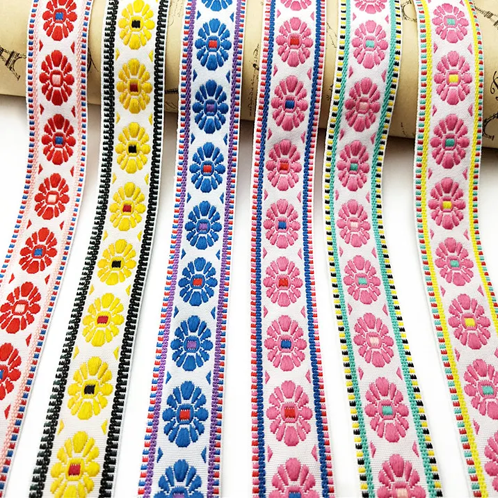 Hot Koop Polyester Nylon Jacquard Streep Singels Voor Tassen Garment Home Decoratie Jacquard Bloemen Tape Voor Hoed Multicolor Voorraad