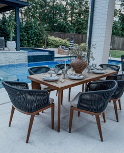 Conjunto de Comedor de Lujo Moderno para Exteriores con Cuerdas Trenzadas, Estilo Elegante, Asientos con Estructura de Aluminio con Aspecto de Teca, Ideal para Villa junto a la Piscina - Product Image 5