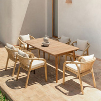 Meubles de jardin modernes en teck massif de luxe pour l'extérieur et l'intérieur, table et chaises de salle à manger pour la plage, les hôtels, les villas