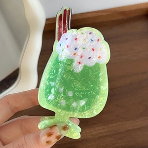 Nuevo Clip de Pelo Creativo con Diseño de Fresa, Cereza y Helado, Clip de Garra Divertido para Niños con Forma de Tiburón - Product Image 2