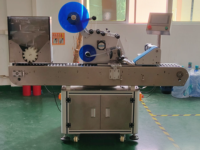 Machine d'étiquetage automatique horizontale pour flacons ronds en verre, parfums et cosmétiques