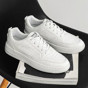 Chaussures de sport décontractées pour hommes, tendance mode étudiante, respirantes, en maille, semelle épaisse, polyvalentes, nouvelle collection 2025 - Product Image 1