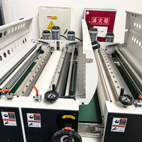 Machine de revêtement UV électrique à trois têtes de haute précision pour le bois/le MDF, l'emballage de films et les composants plastiques