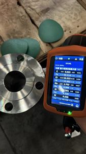 Espectrómetro de mano láser Yubo Instrumento DE PRUEBA DE CARBONO rápido para una fácil identificación y análisis de aleaciones SS316 - Product Image 3