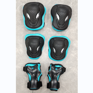 Équipement de protection pour le sport des adultes et des enfants : protège-poignets, coudières, genouillères pour patinage, skateboard, vélo d'équilibre, roller, moto. - Product Image 1