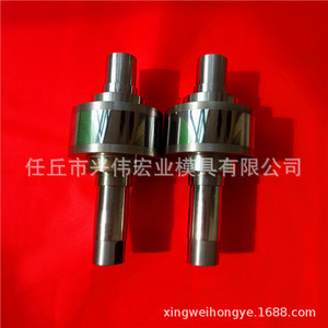 Rodillos de Carburo Xingwei Hongye para Laminación en Frío, Hechos a Medida, de Alta Precisión para el Procesamiento de Alambre de Acero - Product Image 1