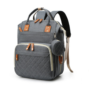 Borsa per pannolini <span class=keywords><strong>da</strong></span> viaggio per mamma in poliestere impermeabile all'ingrosso <span class=keywords><strong>zaino</strong></span> portatile <span class=keywords><strong>da</strong></span> esterno per neonate con <span class=keywords><strong>porta</strong></span> di ricarica USB - Product Image 2