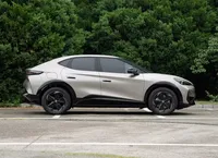 Identifiant. Unyx 2024 SUV compact électrique haute performance longue autonomie automatique neuf