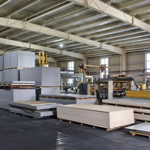Moderne Schalldämmende Wandpaneele Aufprallschutzplatte Selbstinstallierende Kielplatte Holzfurnier Innendekoration Integrierte Wand - Product Image 6