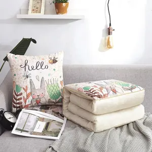 Kunden spezifische multifunktion ale tragbare 2 in 1 PP Fiber Square Throw Pillow Quilt