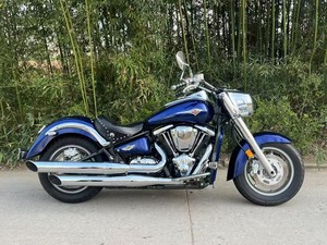 Motocicleta Cruiser Americana Clásica VN2000 de 2000cc con Gran Cilindrada, Usada, en Venta, Diseño Clásico para Cruiser - Product Image 5