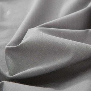 95% Cotton and 5% Silver Fiber Conductive Earthing <strong>Grounding</strong> Plaid <strong>Bedsheet</strong> for Better Sleep Quality - Product Image 5