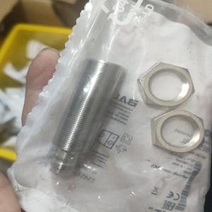 เซ็นเซอร์ตรวจจับวัตถุแบบเหนี่ยวนำ BES M18MI-PSC80B-S04G ขนาด 8 มม. ชนิด PNP NO มาตรฐาน M12 4 ขา รุ่น M18 สำหรับงานเชื่อมในอุตสาหกรรมยานยนต์ - Product Image 2