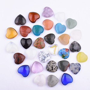 3cm <span class=keywords><strong>Set</strong></span> batu bentuk hati hati alam cinta khawatir kristal <span class=keywords><strong>Chakra</strong></span> penyembuhan kristal untuk menyeimbangkan penyembuhan Reiki - Product Image 2