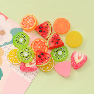 Moldes de Silicona Realistas con Forma de Rodajas de Fruta para Resina, Joyería, Dijes de Slime y Clips para Zapatos - Product Image 4