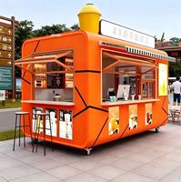 Personnalisez divers modèles de food trucks, équipés de café, de crème glacée, d'un restaurant, de pizzas, d'un comptoir mobile et d'une cuisine.