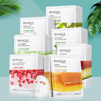 Masque facial en feuille rouge BIOAQUA à l'acide hyaluronique et à l'essence de collagène pour les soins quotidiens