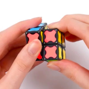 Магнитный кубик-трансформер 2x2 из пластика, игрушка-спиннер, блоки-трансформеры «Бесконечность», масштаб 1:36, развивающие игрушки STEAM, креативные подарки на день рождения для детей - Product Image 3