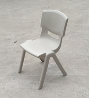Ensemble de tables et chaises empilables ergonomiques en plastique écologique moderne, meubles durables pour l'école, la maternelle, l'hôpital, le salon