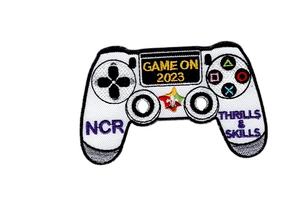 OEM y venta al por mayor suministro personalizado de hierro-en parche bordado con tela de sarga prensado en caliente para diseños únicos - Product Image 4