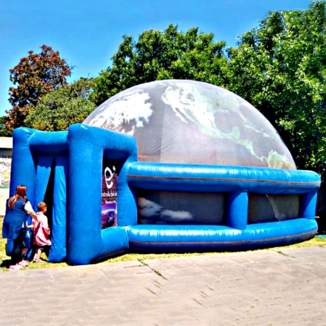 Portable School Inflatable Planetarium Dome Projection Tent With Projector