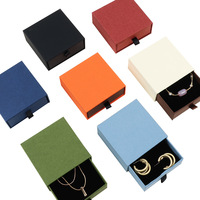 Manufacturer's Gift Cardboard Boxes for Packing Recyclable Rigid Boxes Embossing Vanishing Matt Lamination UV Coating Custom