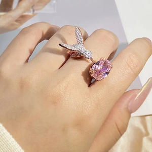 T0466 Anello a Forma di Animale Placcato in Oro Rosa con Zircone Taglio Ovale, Gioiello da Donna, Idea Regalo - Product Image 3