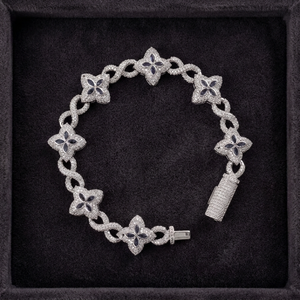 Bracelet trèfle à quatre feuilles couleur argent, chaîne à maillons, bijoux sertis de pierres pour femmes et unisexe - Product Image 3