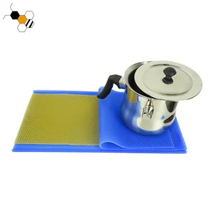 Beekeeping tool wax melter pot