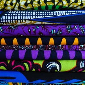 Tissu <span class=keywords><strong>Wax</strong></span> <span class=keywords><strong>Personnalisé</strong></span> de Haute Qualité, Véritable Imprimé <span class=keywords><strong>Wax</strong></span> Garanti, Tissus Africains Pagnes Hollandais 100% Coton 6 Yards pour Pagne Ankara - Product Image 6