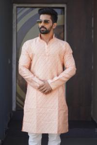 Nouvelle soie Jacquard lourde avec Amboj Work Kurta traditionnel pour mariage et fête porter la dernière conception Mens Kurta - Product Image 4