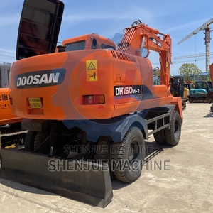 รถขุดล้อยาง Doosan 150W-7 มือสองคุณภาพสูง |   รถขุดล้อยางมือสอง รุ่นปี 2022 ใช้งานน้อย |   บันทึกการบำรุงรักษาอย่างสมบูรณ์ - Product Image 3