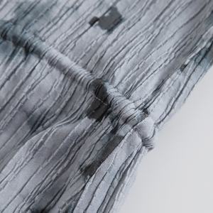 Abbigliamento di Marca all'Ingrosso Abito Chemisier Midi da Donna Personalizzato Primavera Estate 2024 in Rayon con Manica Corta, Bottoni, Stampa Integrale e Cintura - Product Image 5