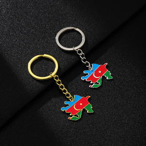 Llavero con colgante de <span class=keywords><strong>bandera</strong></span> de Azerbaiyán esmaltado de acero inoxidable, llavero con colgante de mapa de azerbaiyanos esmaltado chapado en oro de 18 quilates - Product Image 4