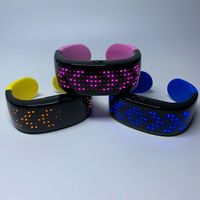 Bracelet LED Lumineux en Silicone Rechargeable RICHSHINING pour Course Nocturne, Événements Sportifs, Piste de Danse, Affichage Défilant d'Informations, Utilisation Intérieure