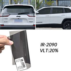 Film de protection pour vitres de véhicule en céramique nano fumée foncée 20% VLT, blocage UV 99%, rejet IR 98% pour une grande confidentialité - Product Image 1
