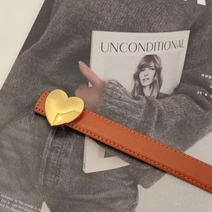 女性用牛革ベルト ハートバックル 調整可能 ファッション 本革ベルト - Product Image 6