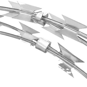 Fil barbelé en acier galvanisé en bobine, type rasoir croisé, matériau de clôture - Product Image 4