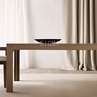 Canapé en bois à haute durabilité, ensemble complet avec table et chaises, décoration pour la maison et l'hôtel
