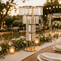 Vase à 4 niveaux en acrylique transparent avec cadre en fer électroplaqué robuste pour buffet de bonbons, table de desserts, décoration d'événements